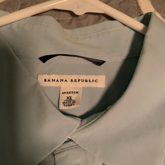 3 for $20 Banana Republic stretch men’s dress shirt - Picture 2 of 3